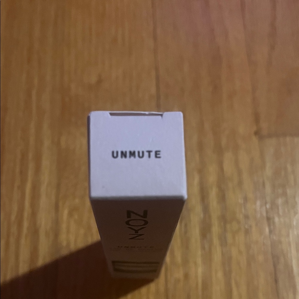 NOYZ Unmute Eau de Parfum - Sleek White - Picture 3 of 3